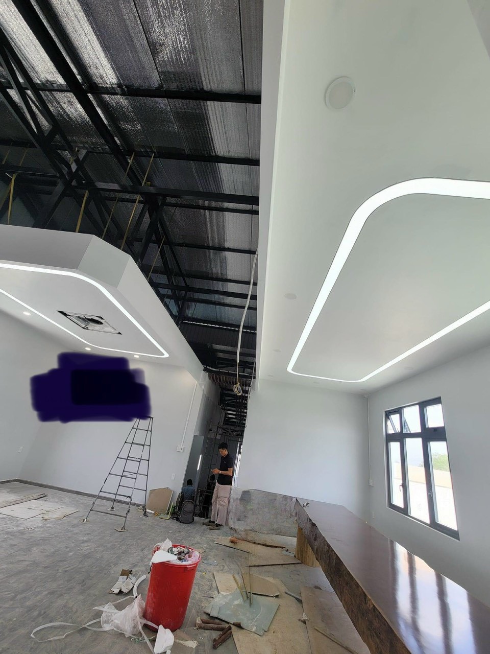 Đơn vị thi công mẫu đèn nhôm tạo hình theo yêu cầu tại Tp. Hồ Chí Minh ?